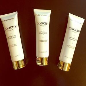 Travel size Coochy Shave Cream