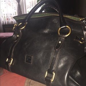 Dooney & Bourke leather bag and crossbody strap.