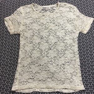 🔥$10 SALE🔥 VTG Lace Tee