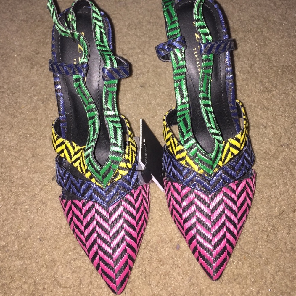 Brand new Zara heals never warn!
