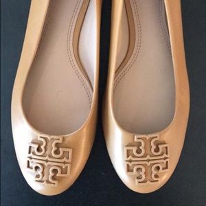 BRAND NEW Tory Burch Tan Leather Flats