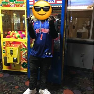 Meet your Posher, Jimmie