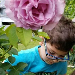 Meet your Posher, Moustafa