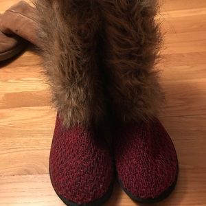 Upper fur lower cloth boots women’s size 10