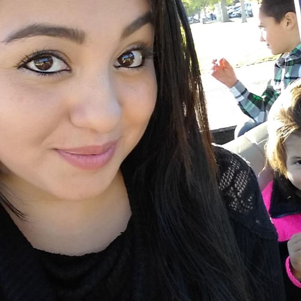 Meet your Posher, Chio