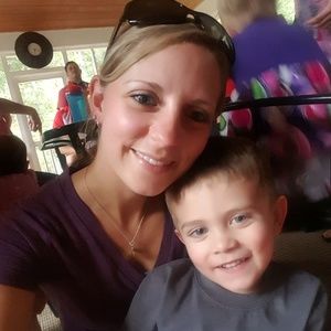 Meet your Posher, Christina