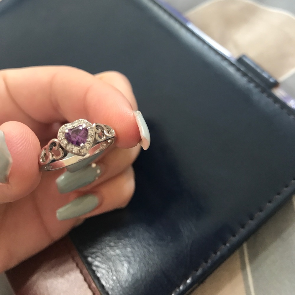 Silver ring - Picture 2 of 4