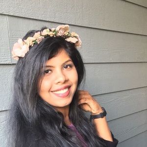 Meet your Posher, Sabi