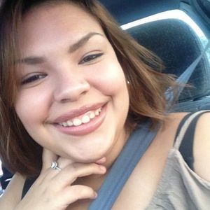 Meet your Posher, Thalia