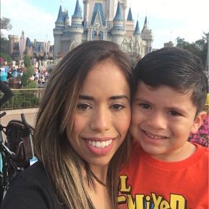 Meet your Posher, Xochitl