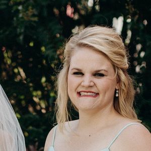 Meet your Posher, Catherine
