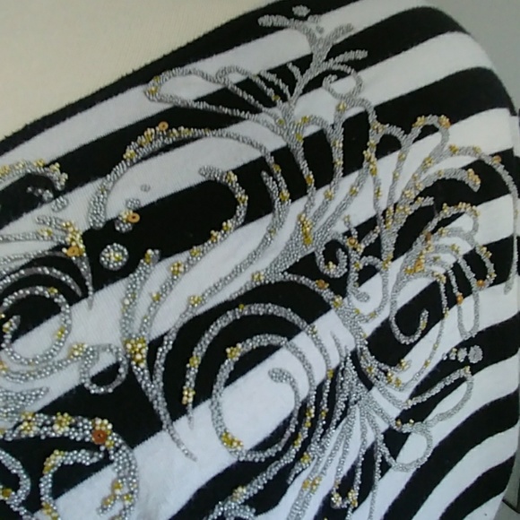 Plus Size Tru Self embellished dress - Picture 4 of 8