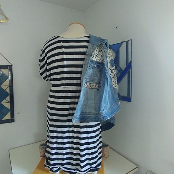 Plus Size Tru Self embellished dress - Picture 7 of 8