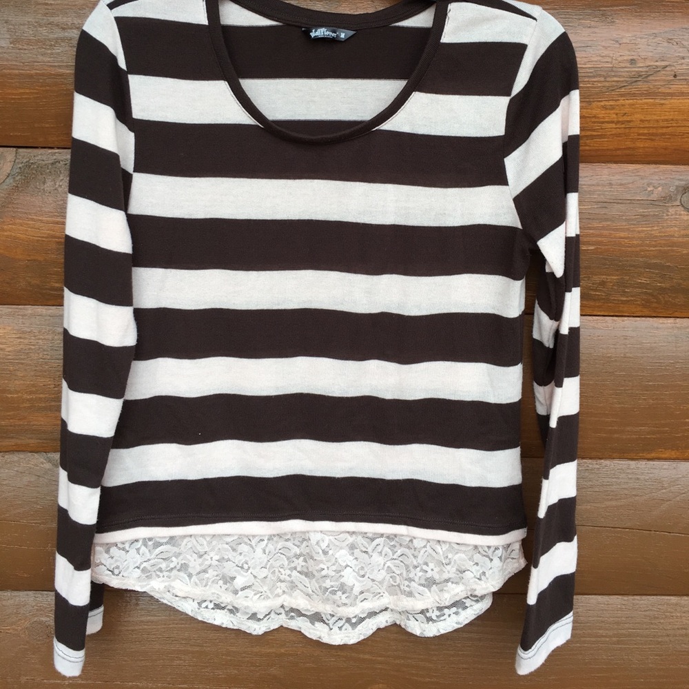 Wallflower knit sweater