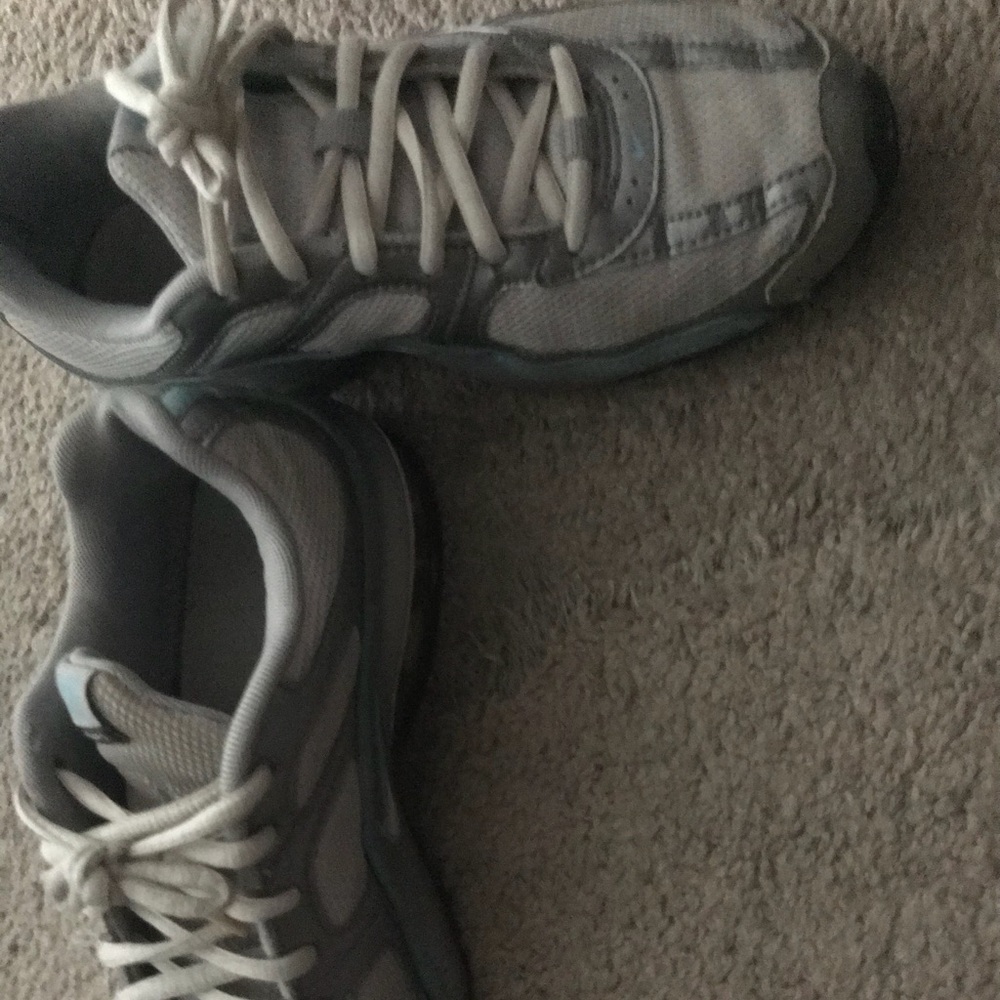 Women’s Nike Reax Sz 7