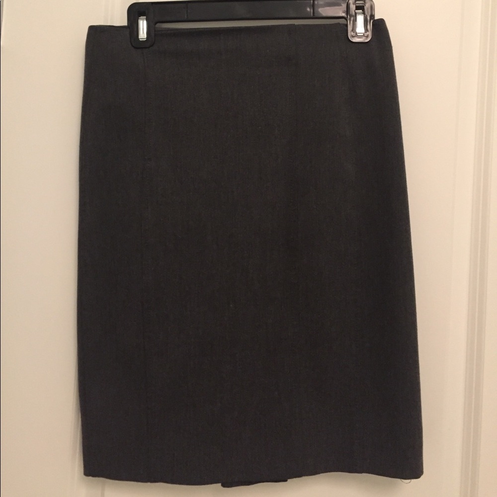Express Pencil Skirt - Size 4
