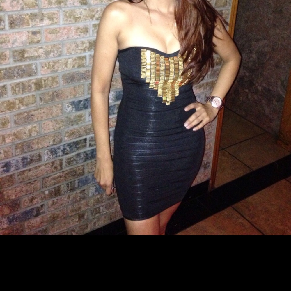 2B Bebe Bandage tube mini dress