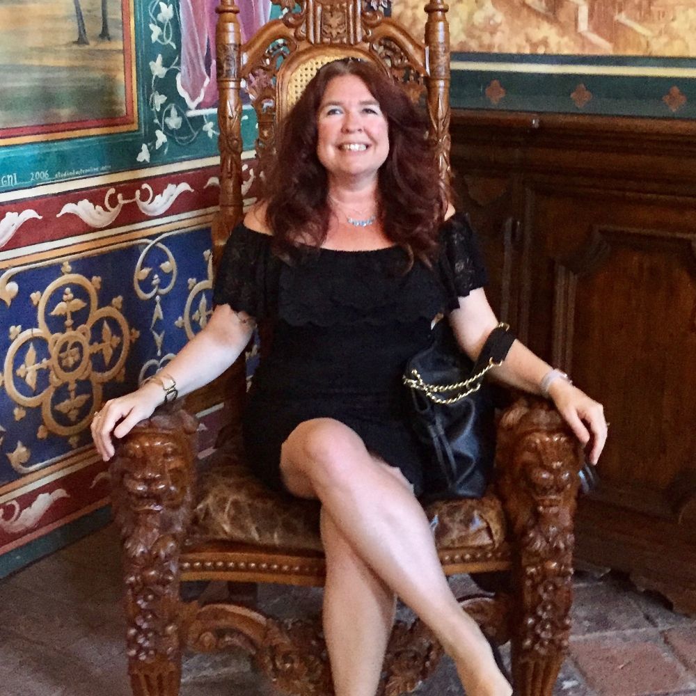 Meet your Posher, Stephanie