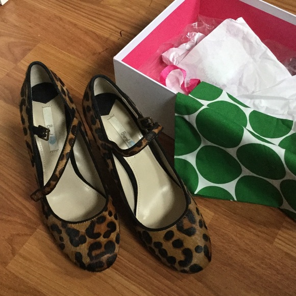 Boden Shoes - Leopard print Mary Janes