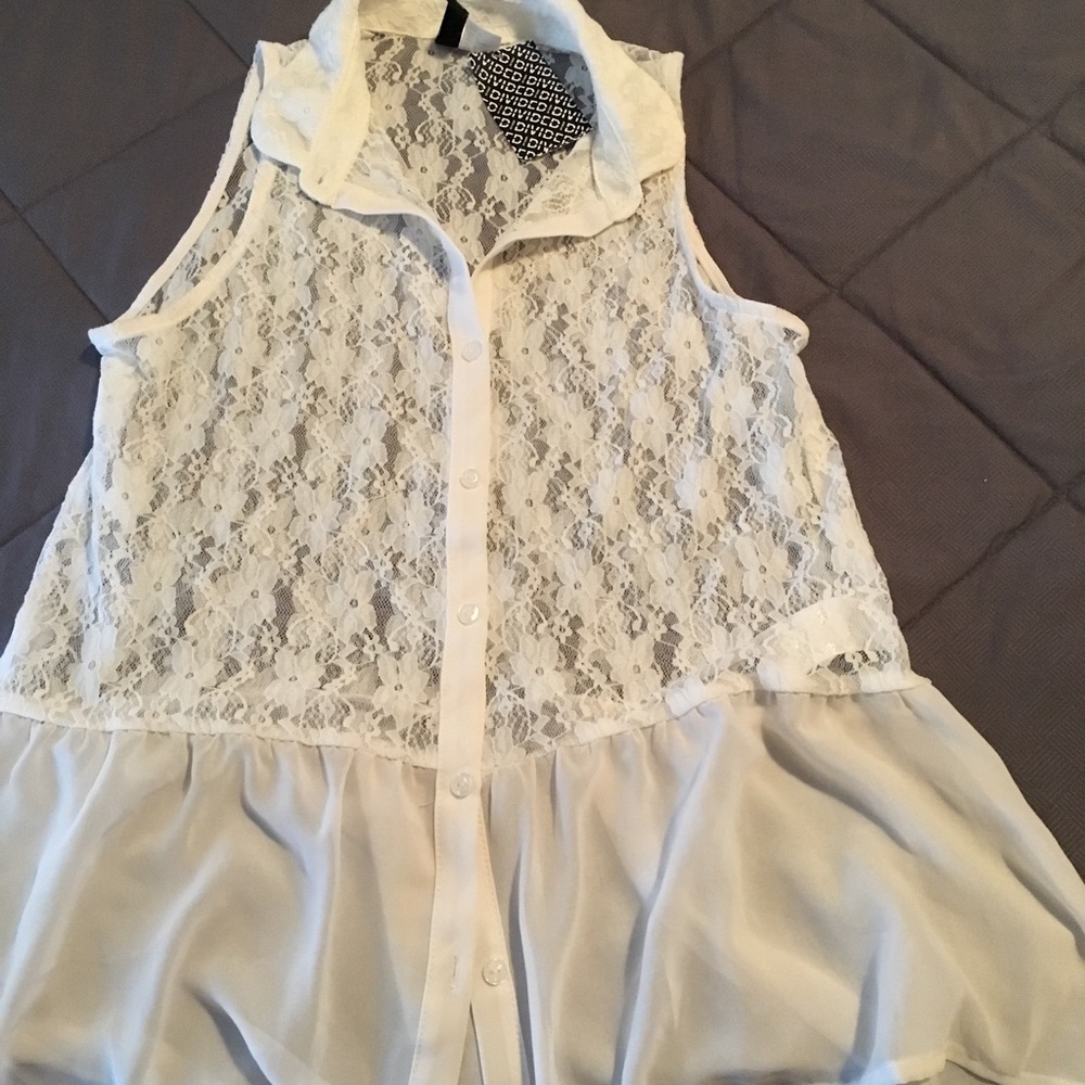 NWT H&M lace shirt