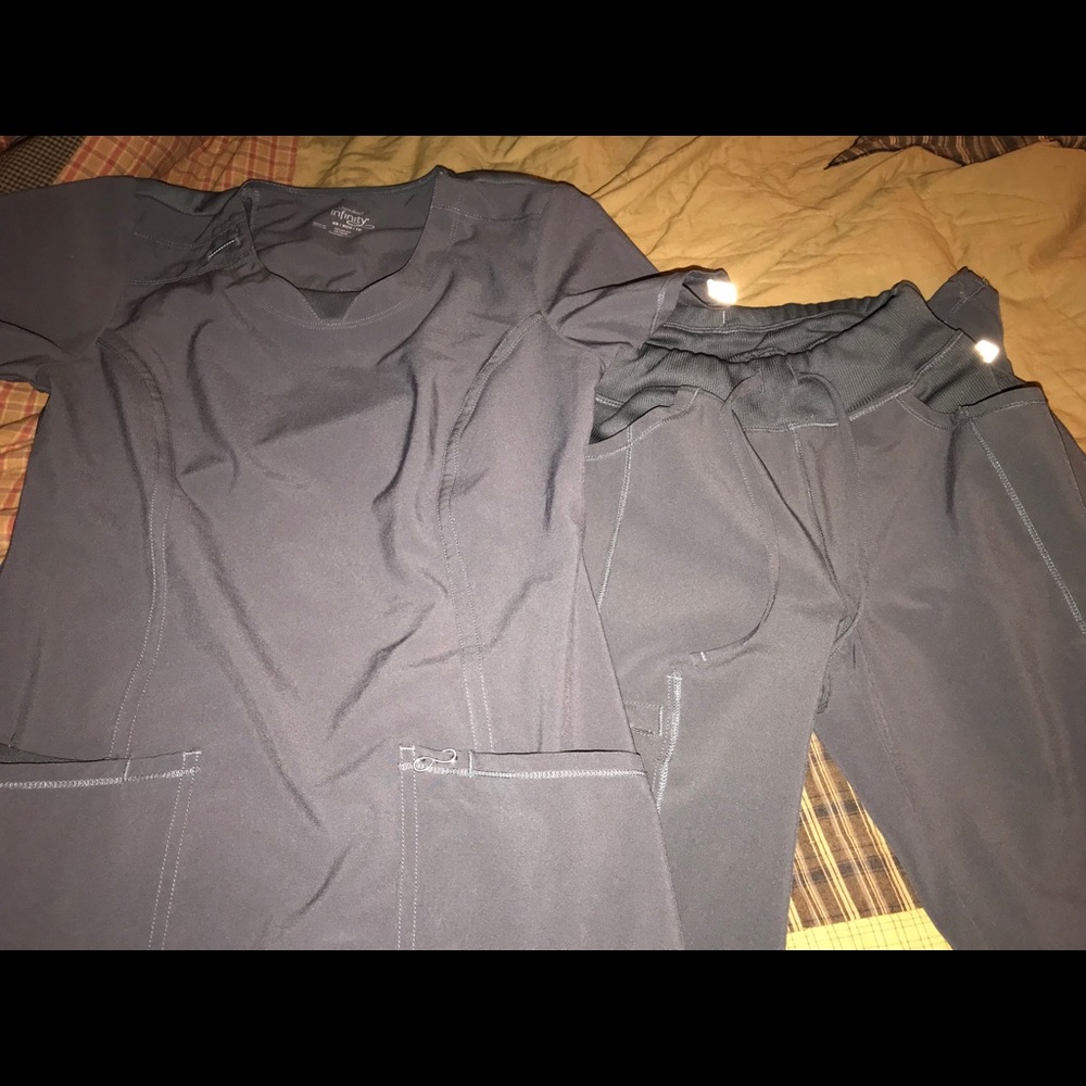Infinity XS scrub outfit—SOLD—