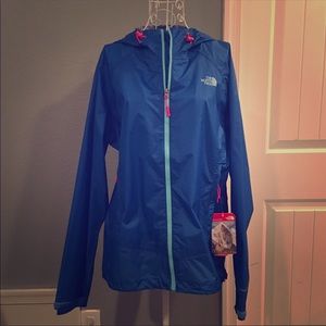 NWOT north face rain/wind jacket