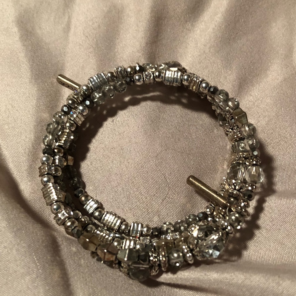 Premier Designs Twirl bracelet