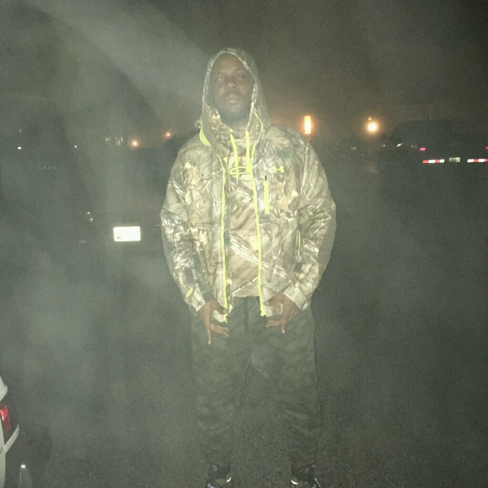 Meet your Posher, Ahmad