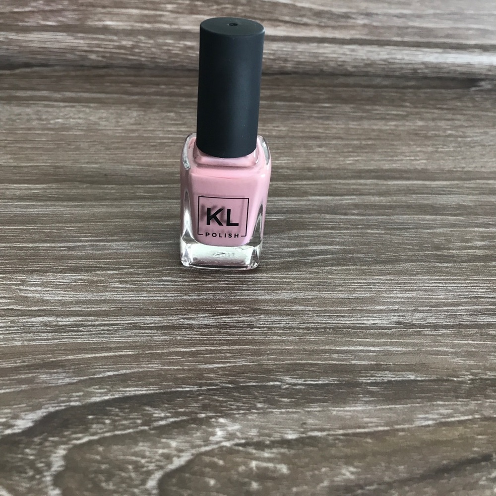 KPolish / Zoey