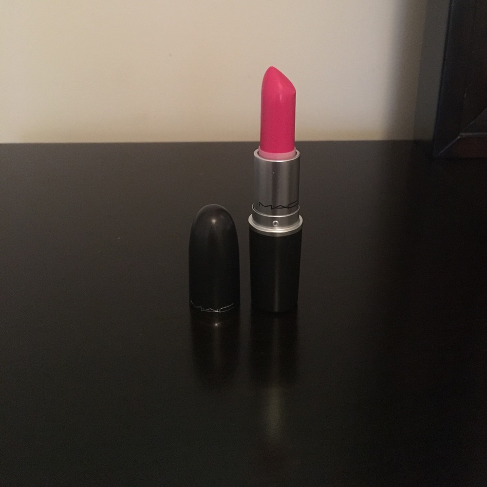 MAC Lipstick Pink Pigeon