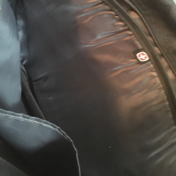 Swiss Army lap top tote bag - Picture 3 of 3