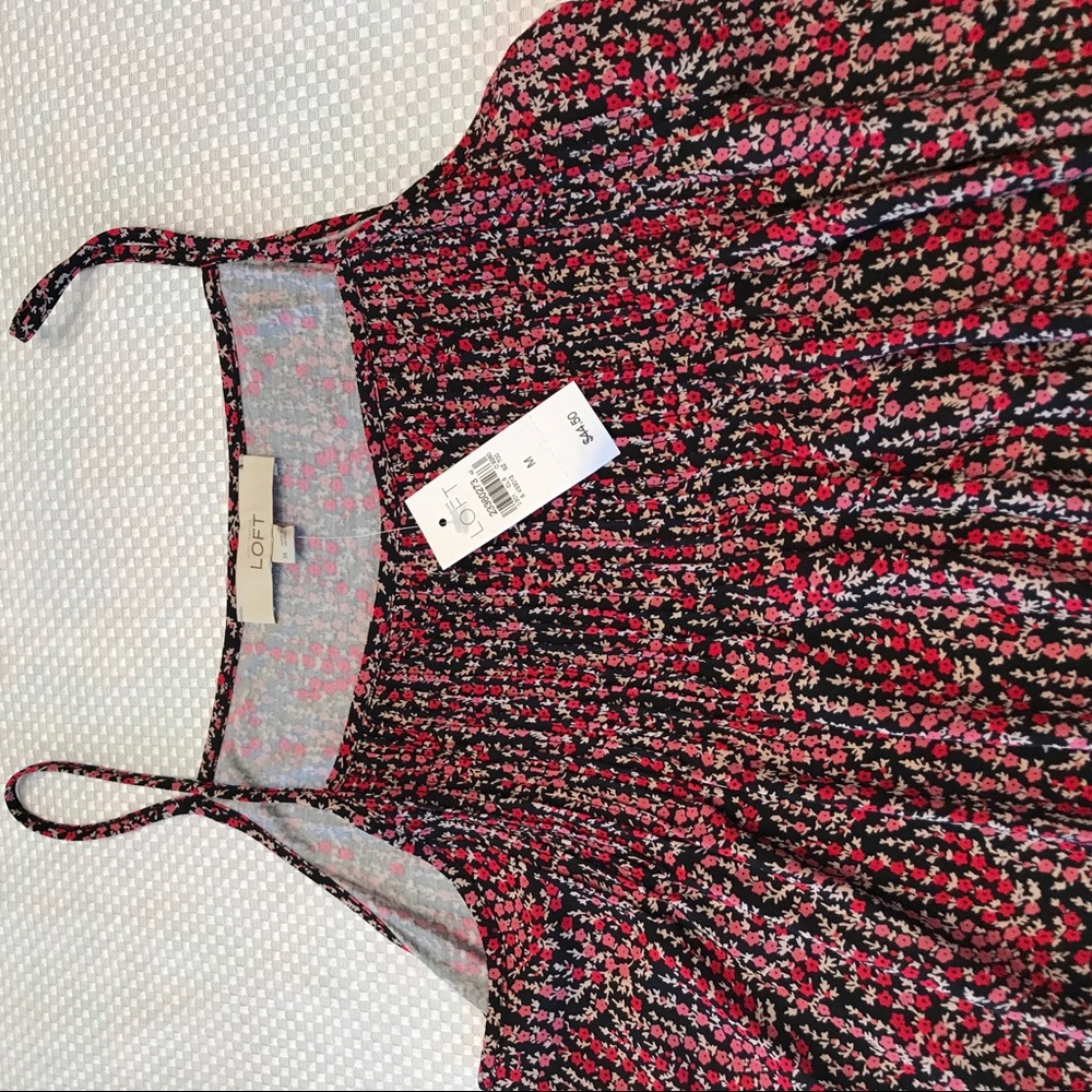 Ann Taylor LOFT M  garland mixed media cami - Picture 8 of 8