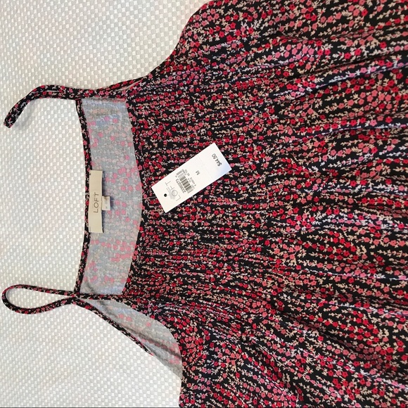 Ann Taylor LOFT M garland mixed media cami - Picture 8 of 8