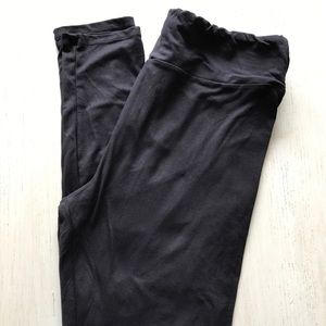 LuLaRoe Black TC leggings