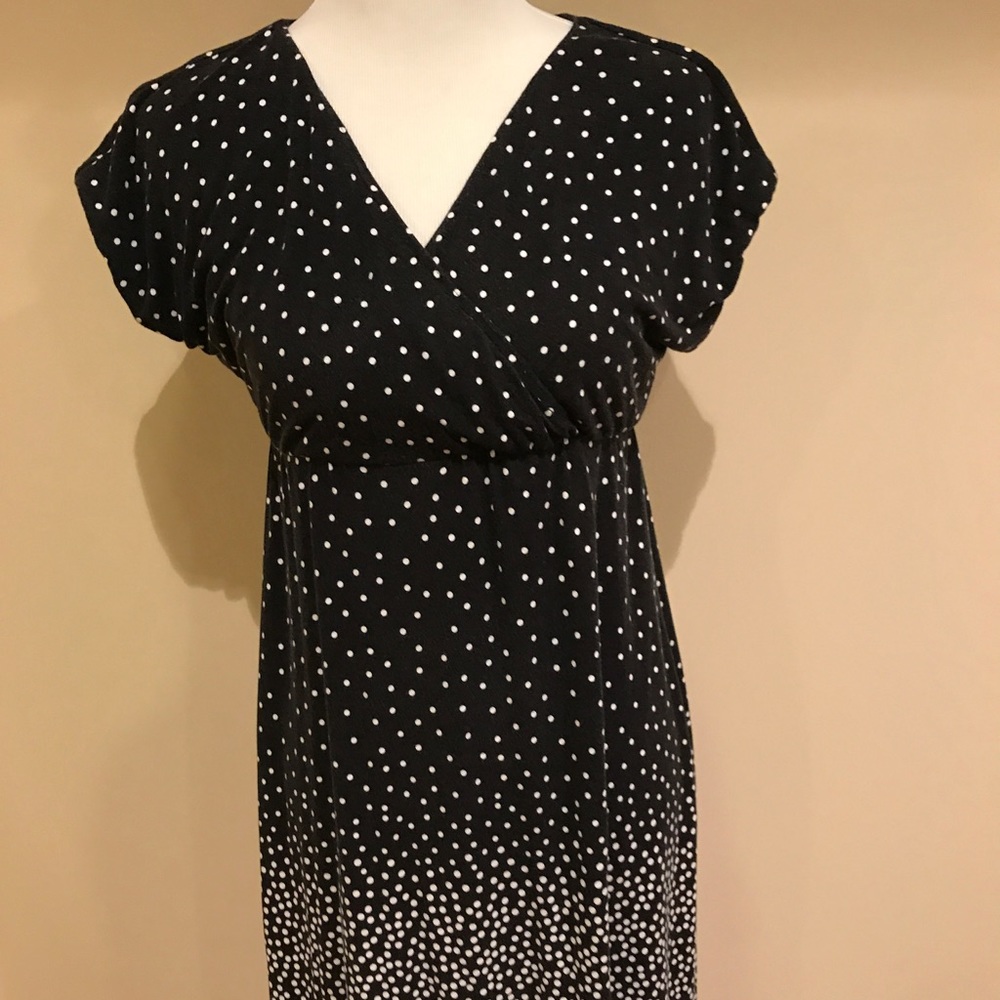 Black white polka dot nursing breastfeeding dress