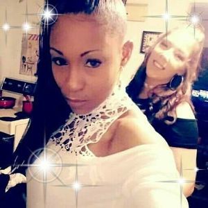 Meet your Posher, Bobbi