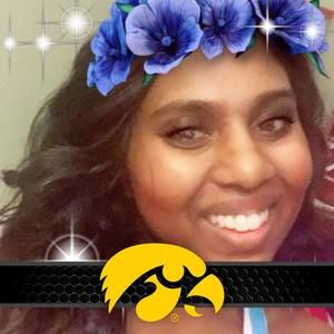 Meet your Posher, Elizabeth