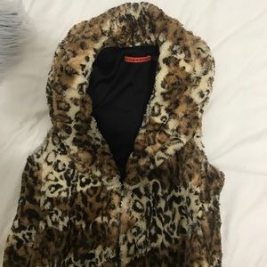 Leopard Faux Fur Vest (Alice + Olivia)
