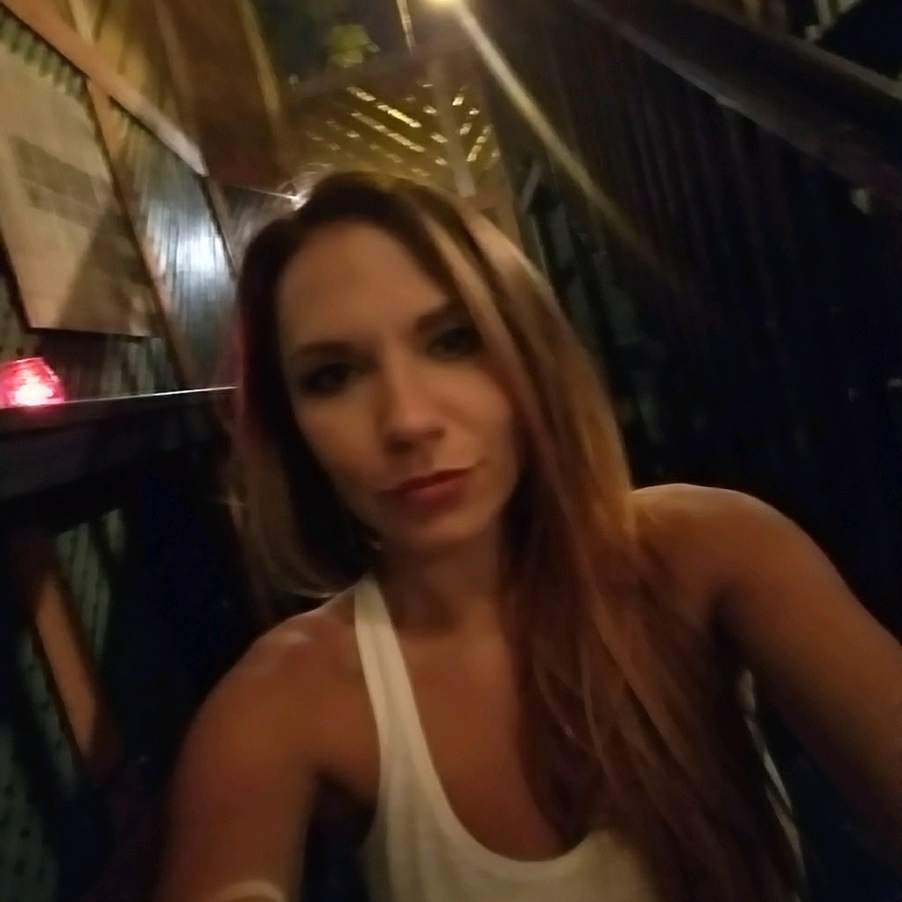 Meet your Posher, Linsay