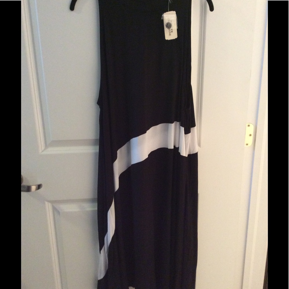 Forever 21 black and white dress