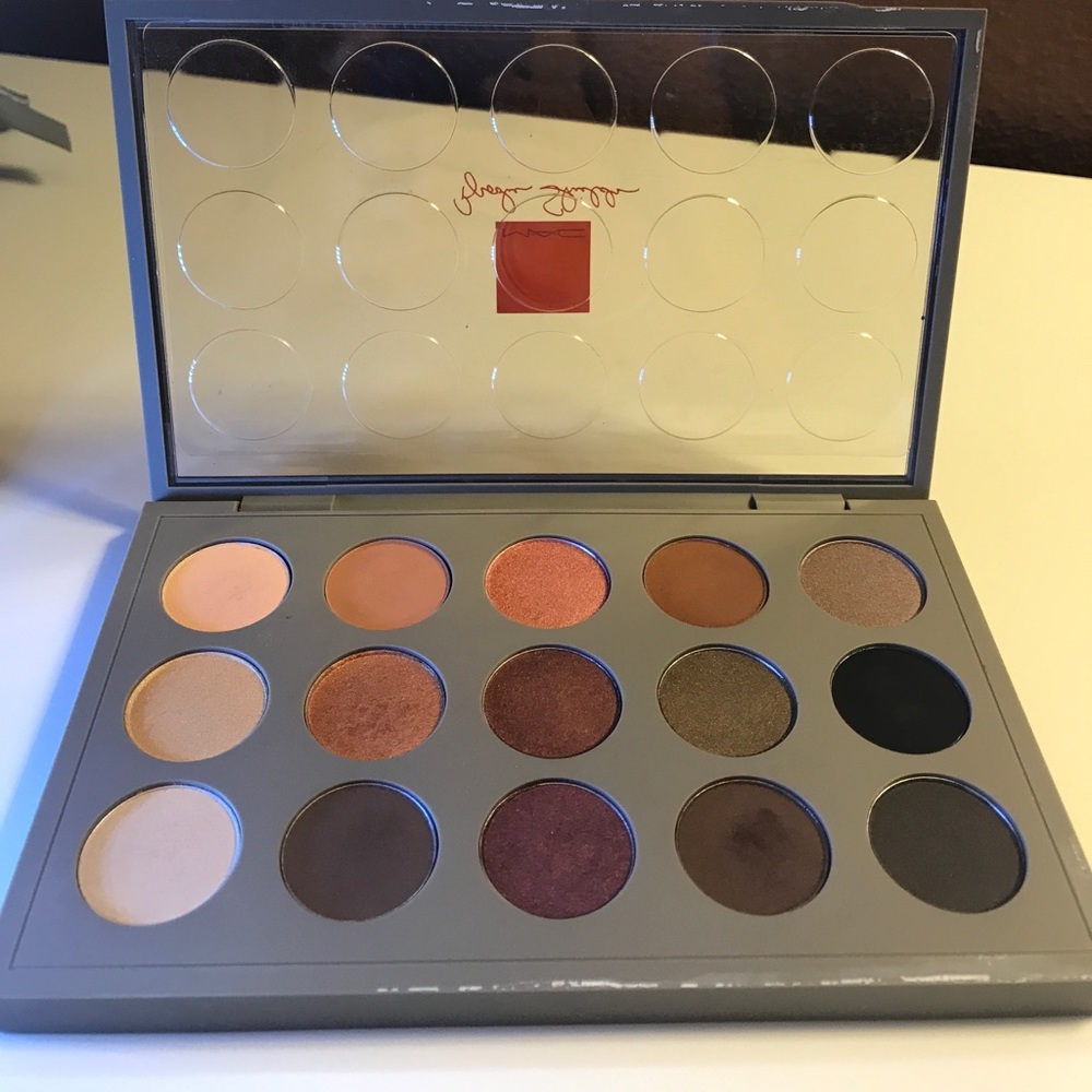 Mac Brook Shields Gravitas Eye Pallet