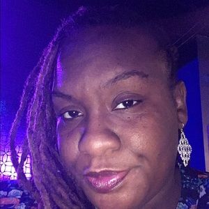 Meet your Posher, Karla