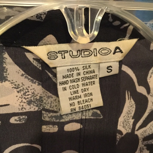 Studio A Black/grey S silk fitted style blouse - Picture 2 of 8
