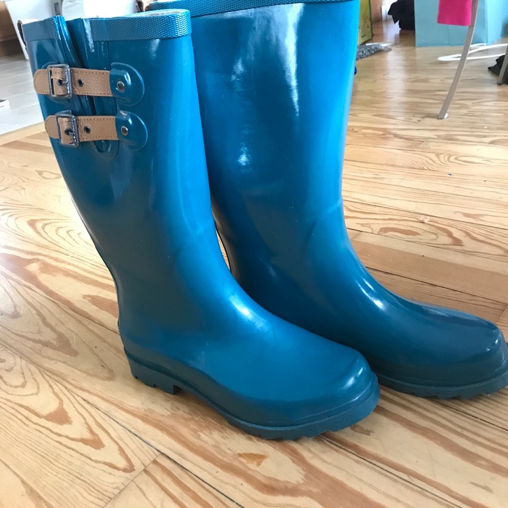 Chooka Rain boots!