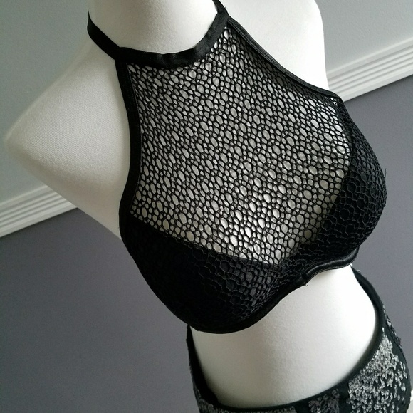 XOXO Other - 💄Sexy Black Mesh Bralette