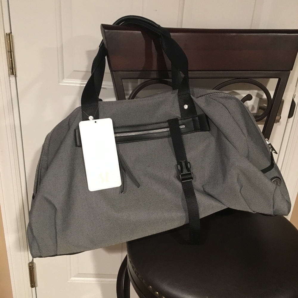 lulu lemon gym bag