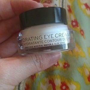 Bobbi brown hydrating eye cream
