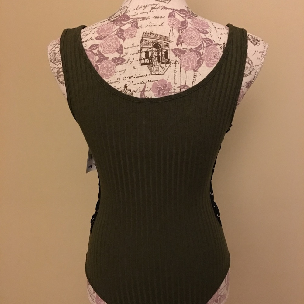 TANK TOP - Picture 3 of 3