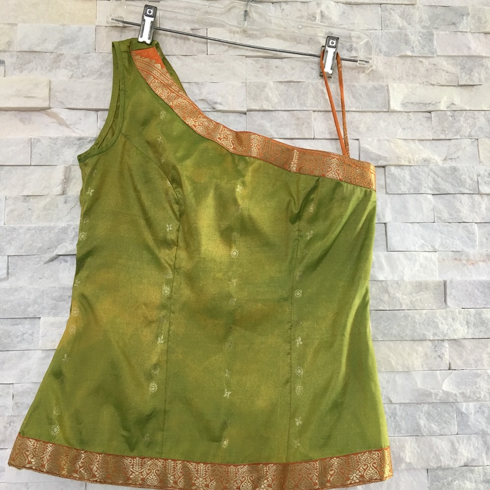 Tailor made silk Blouse NWOT
