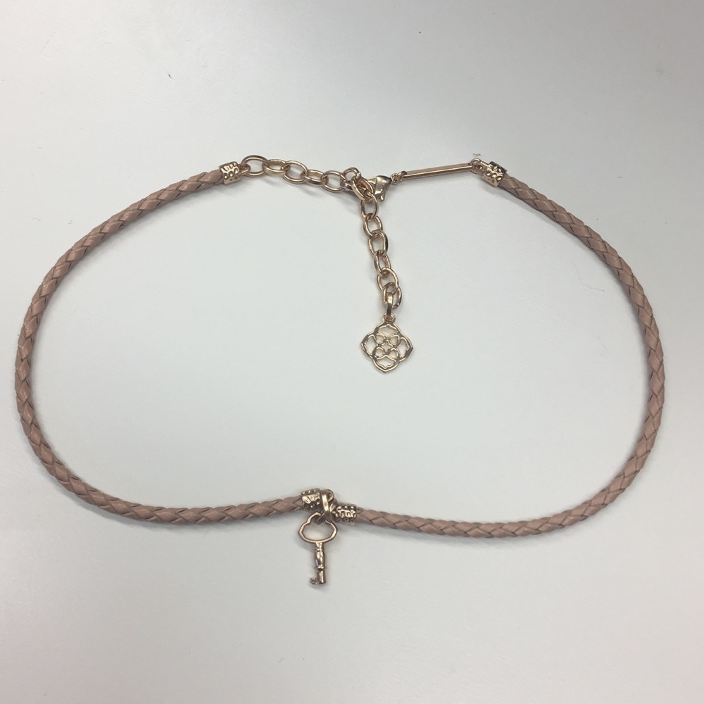 Kendra Scott Sunny Choker Necklace In Gold Cord
